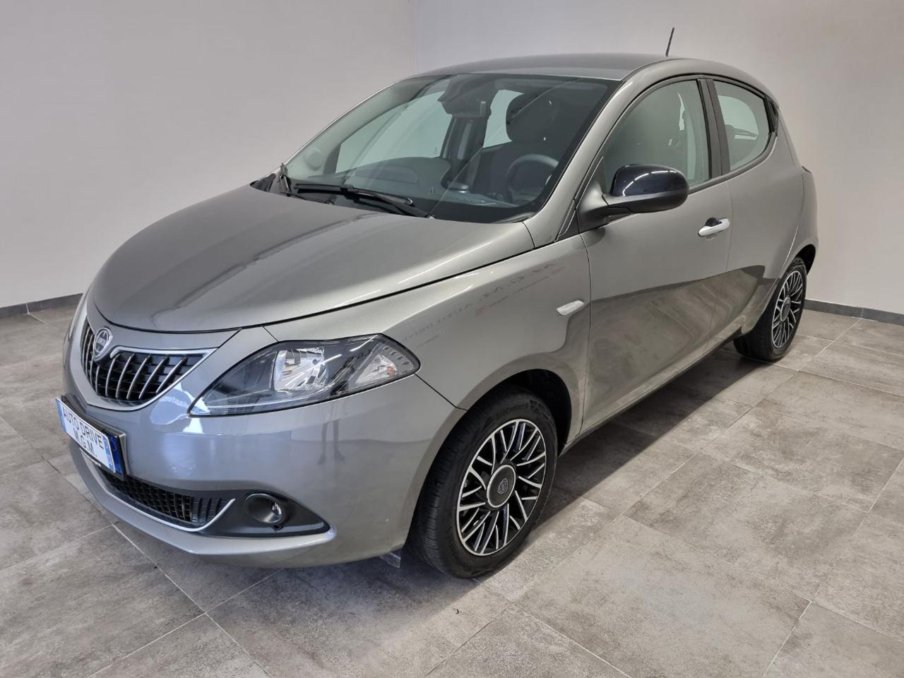 LANCIA Ypsilon 1.0 FireFly 5 porte S&S Hybrid Platino - 35