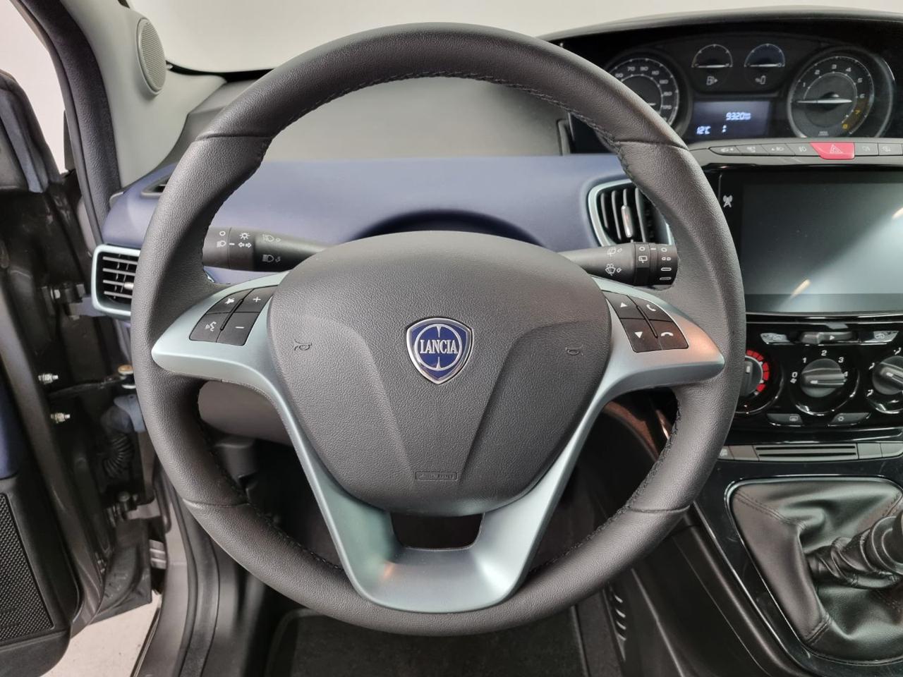 LANCIA Ypsilon 1.0 FireFly 5 porte S&S Hybrid Platino - 28