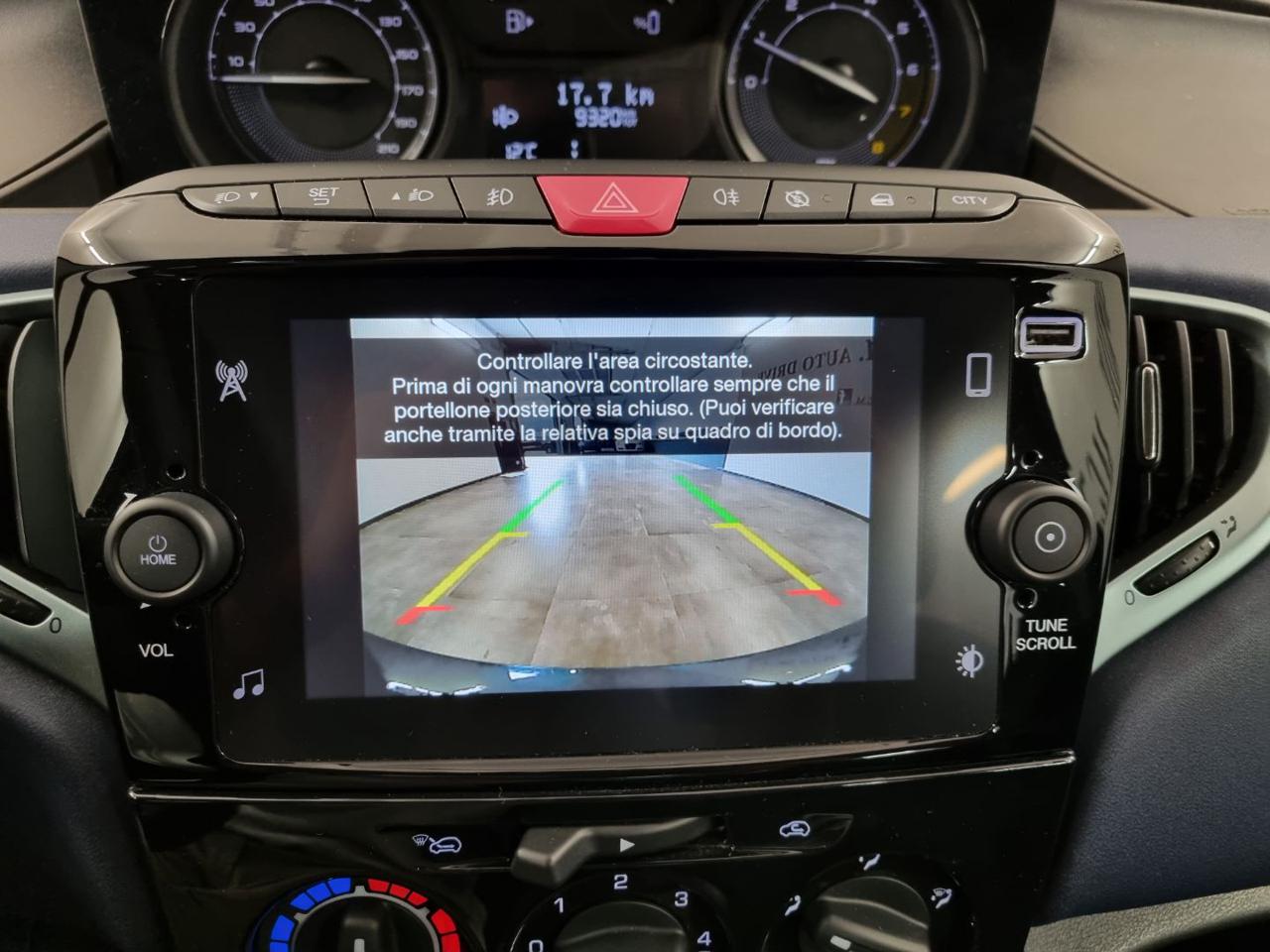 LANCIA Ypsilon 1.0 FireFly 5 porte S&S Hybrid Platino - 7