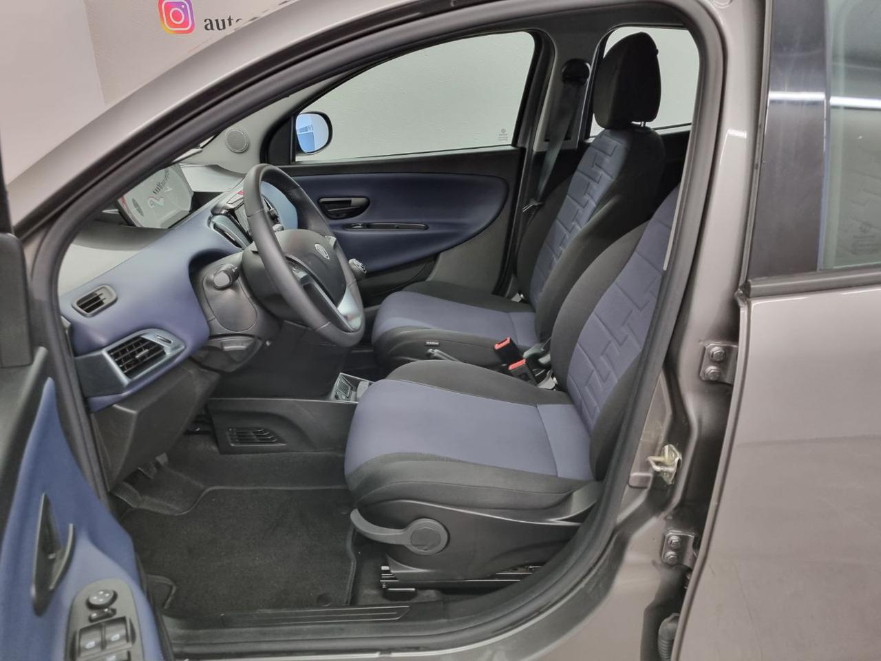 LANCIA Ypsilon 1.0 FireFly 5 porte S&S Hybrid Platino - 8