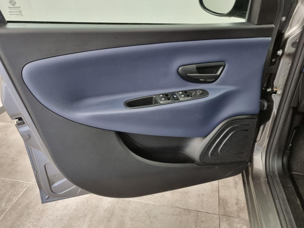 LANCIA Ypsilon 1.0 FireFly 5 porte S&S Hybrid Platino - 18