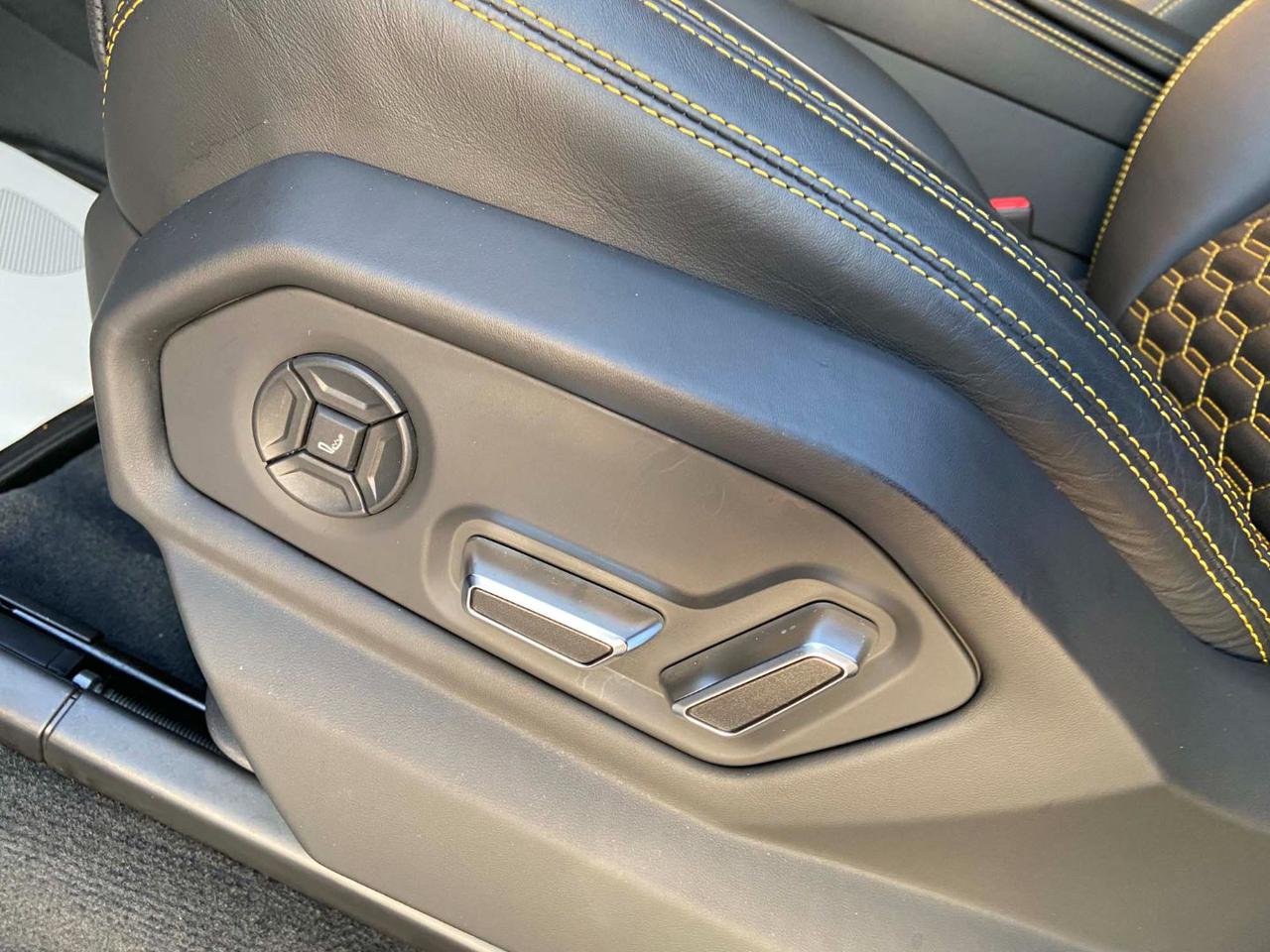 LAMBORGHINI Urus 4.0 V8 TETTO-CERCHI 23PACK CARBONIO-BANG&OLUFSEN - 63