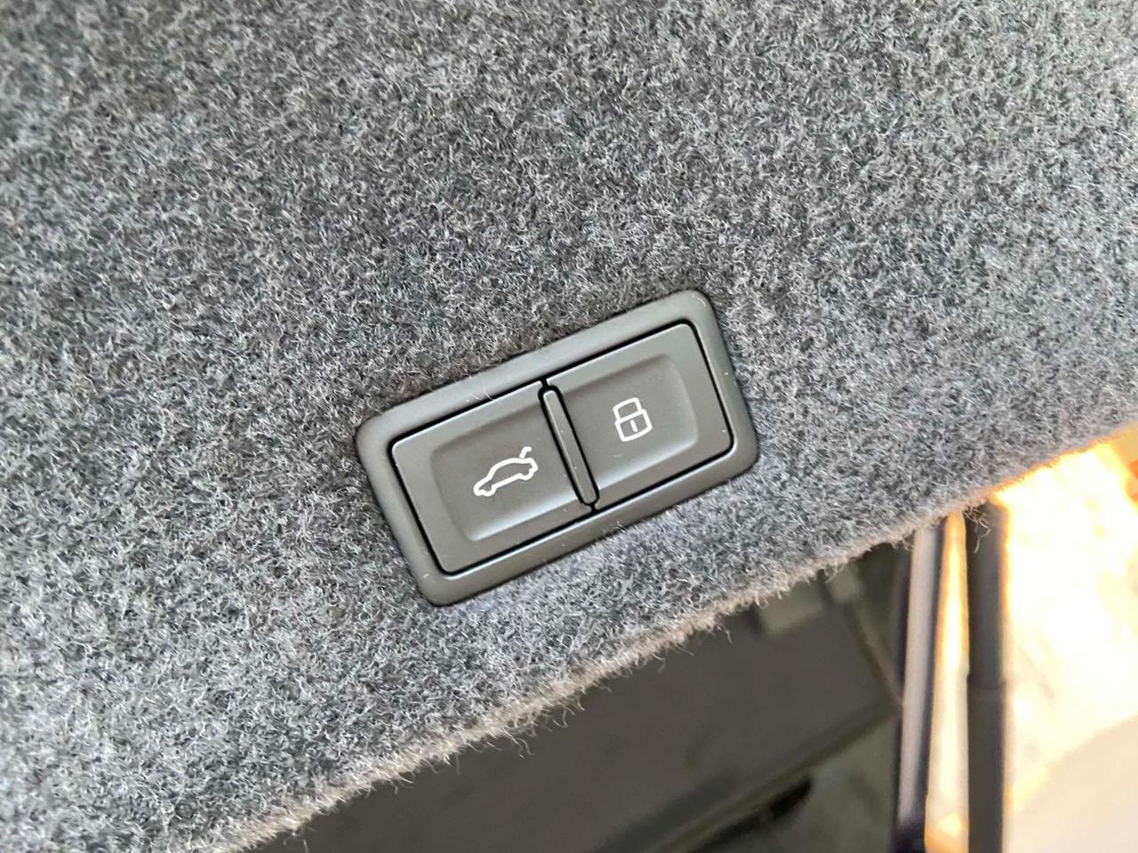 LAMBORGHINI Urus 4.0 V8 TETTO-CERCHI 23PACK CARBONIO-BANG&OLUFSEN - 54