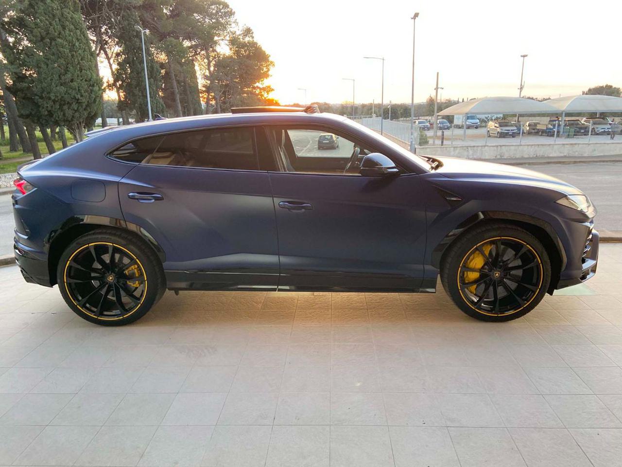 LAMBORGHINI Urus 4.0 V8 TETTO-CERCHI 23PACK CARBONIO-BANG&OLUFSEN - 4