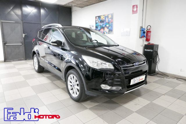 FORD Kuga Nero metallizzato