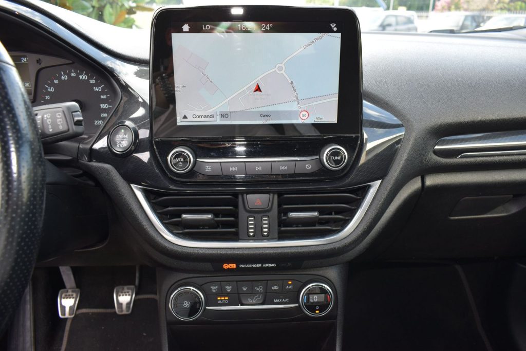 FORD Fiesta 1.5 TDCi 120 CV 5 porte ST-Line IVA ESPOSTA - 11