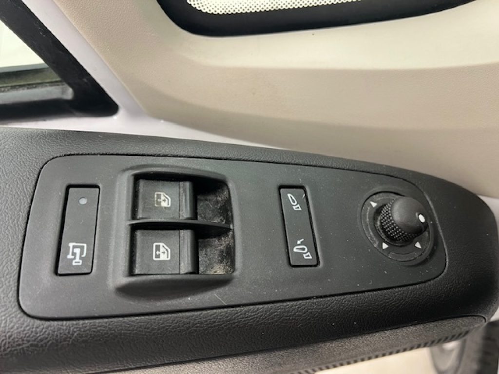 PEUGEOT Boxer III 335 2019 -  335 2.2 bluehdi 140cv S&S L2 d.ca - 6