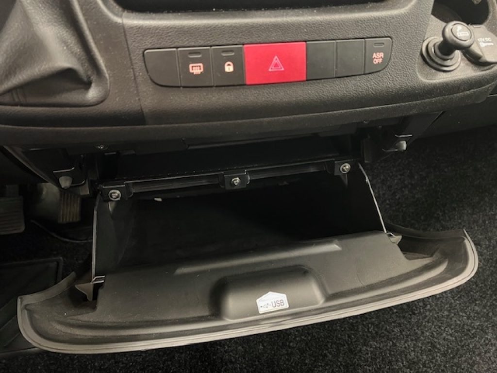 PEUGEOT Boxer III 335 2019 -  335 2.2 bluehdi 140cv S&S L2 d.ca - 12