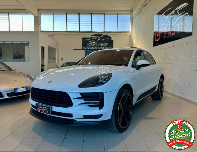 PORSCHE Macan Bianco perlato