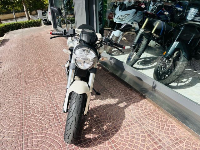 DUCATI Monster 696 Antracite pastello