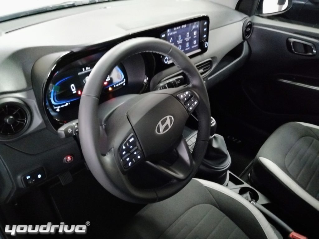 HYUNDAI i10 / 1.0 GPL ORIGINALE CASA Connectline KM0 - 8