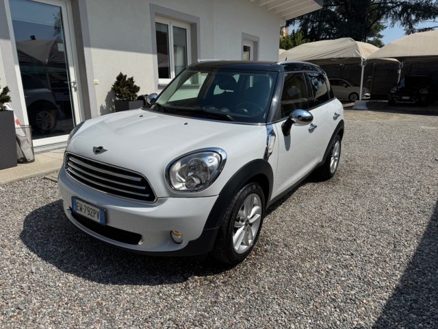 MINI Countryman Bianco pastello