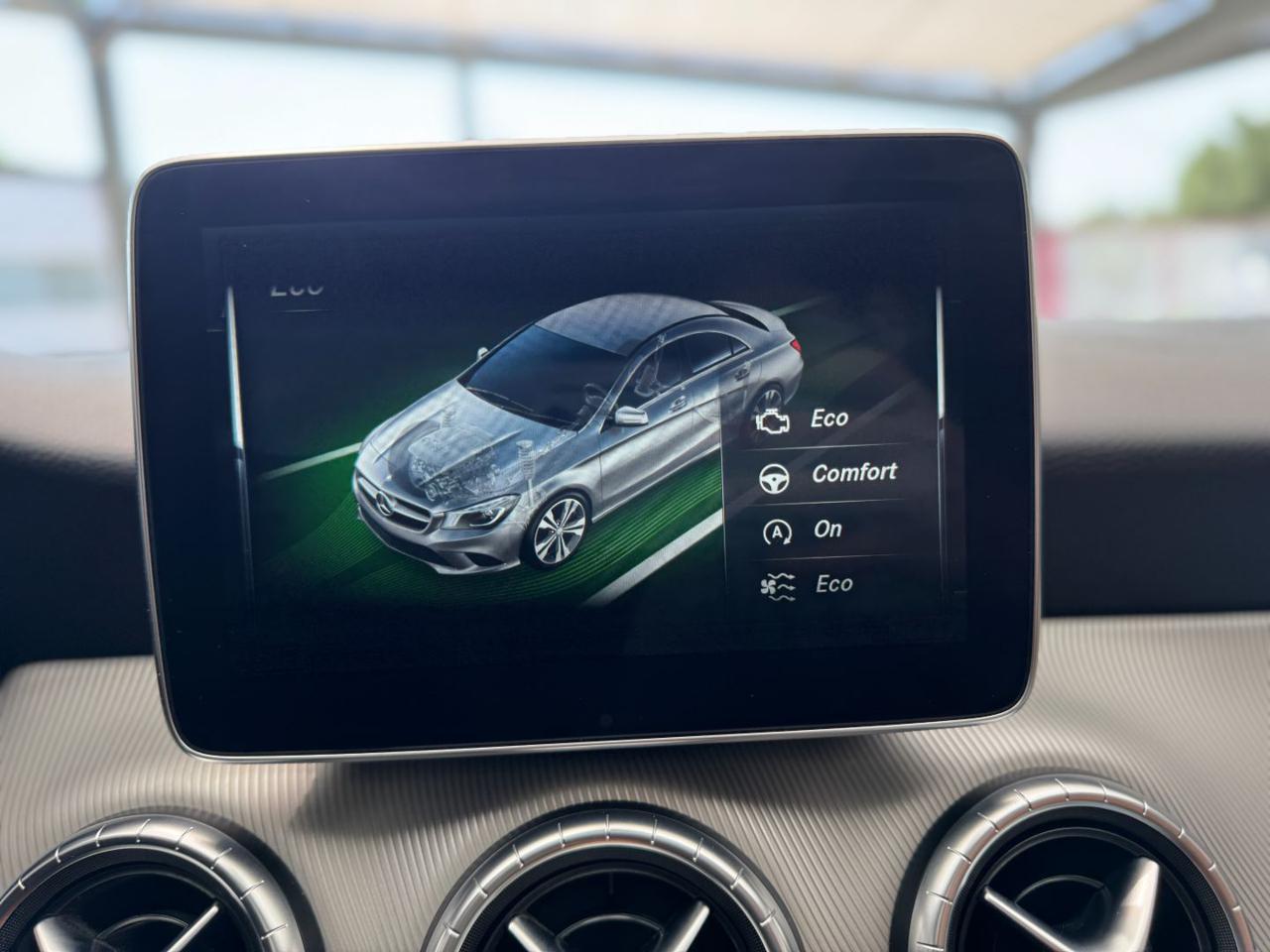 MERCEDES-BENZ CLA 220 d 177cv Automatic Sport (Tetto/App/Led/Pelle) - 29