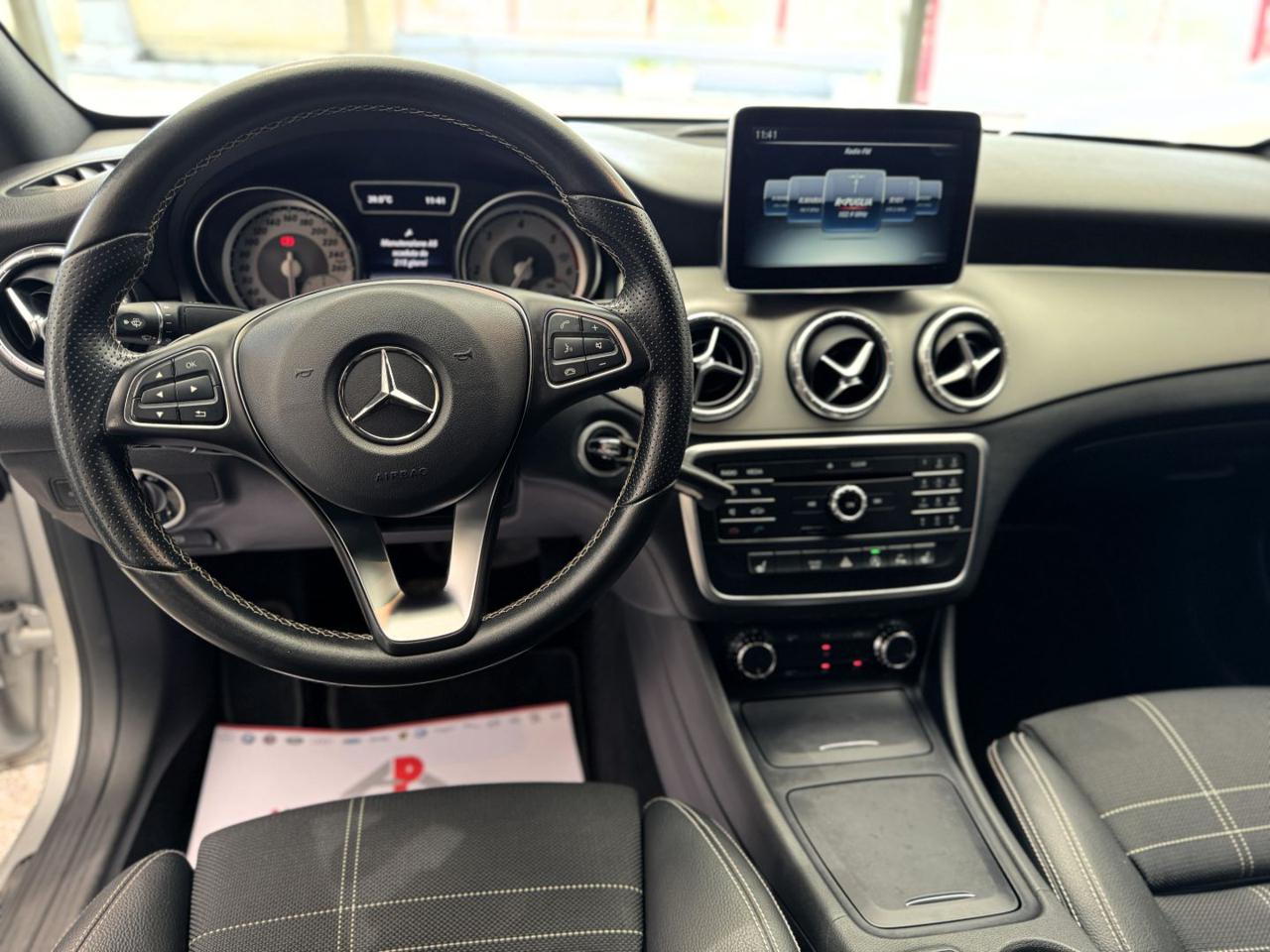 MERCEDES-BENZ CLA 220 d 177cv Automatic Sport (Tetto/App/Led/Pelle) - 19