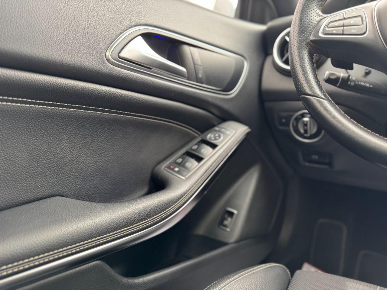 MERCEDES-BENZ CLA 220 d 177cv Automatic Sport (Tetto/App/Led/Pelle) - 26