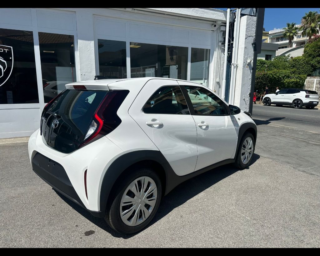 TOYOTA Aygo X my24 5 porte ACTIVE 1,0 VVT-i 5 marce Manuale - 6