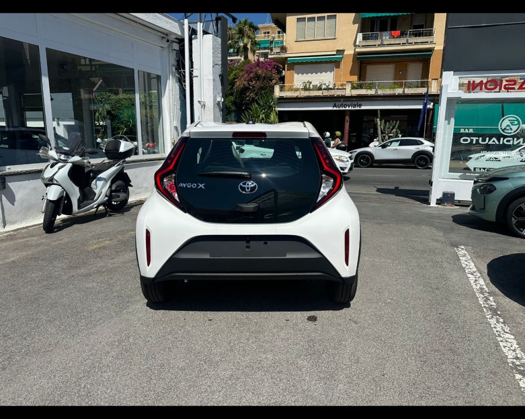 TOYOTA Aygo X my24 5 porte ACTIVE 1,0 VVT-i 5 marce Manuale - 8