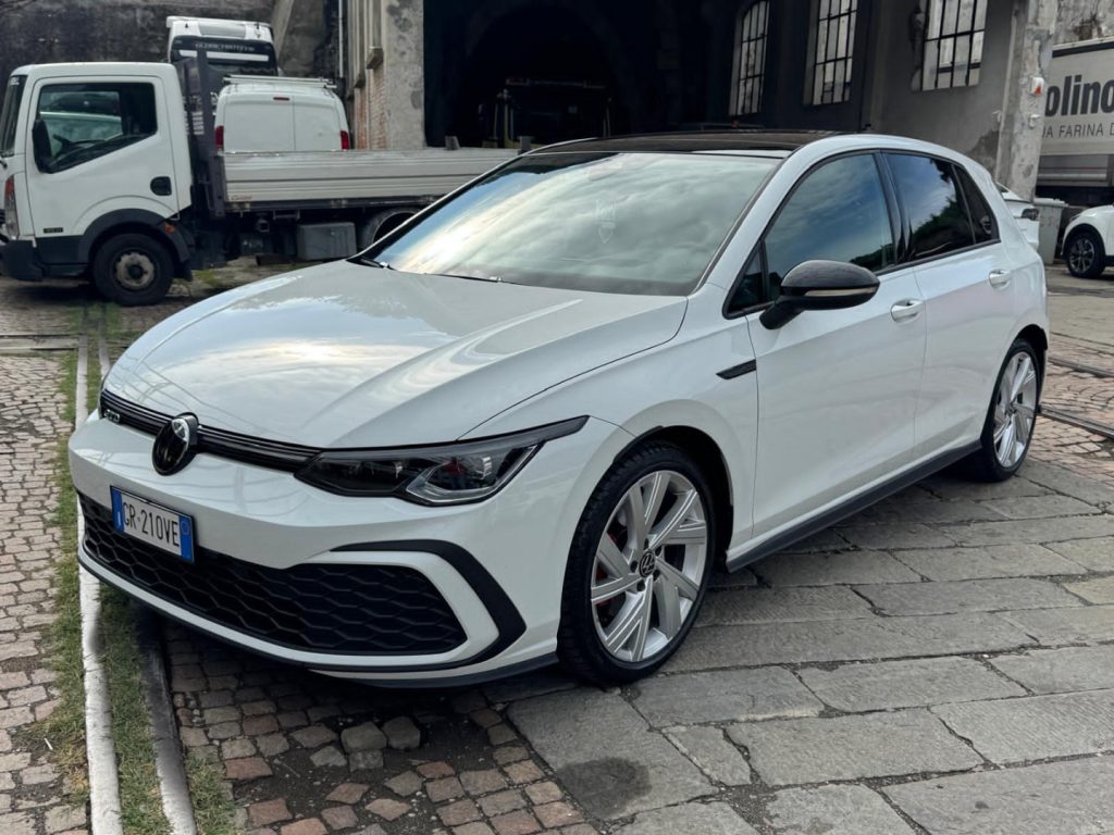 VOLKSWAGEN Golf GTD 2.0 TDI  DSG full optionals - 2