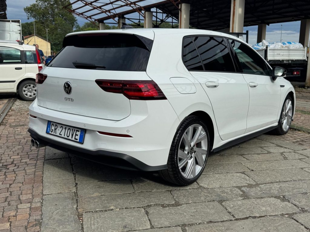VOLKSWAGEN Golf GTD 2.0 TDI  DSG full optionals - 4