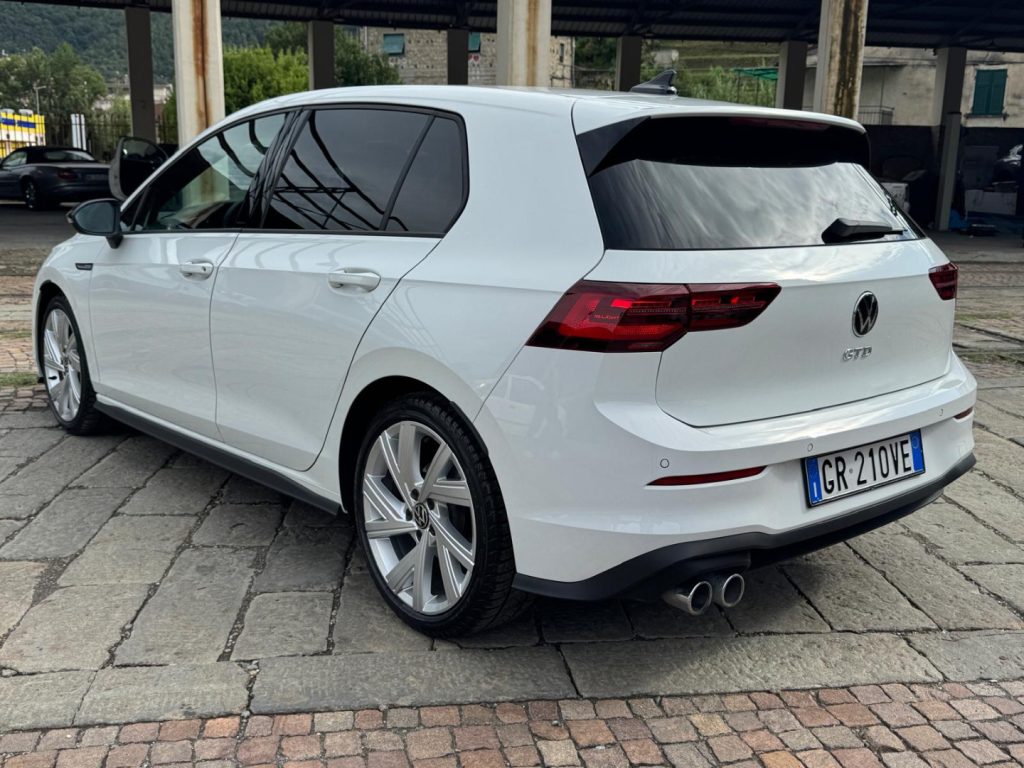 VOLKSWAGEN Golf GTD 2.0 TDI  DSG full optionals - 3