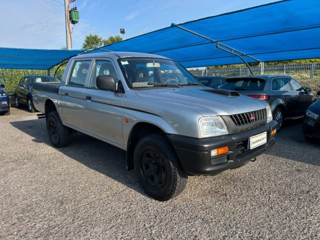 MITSUBISHI L200 Argento metallizzato