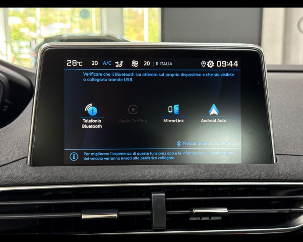 PEUGEOT 3008 BlueHDi 130 S&S Active - 15