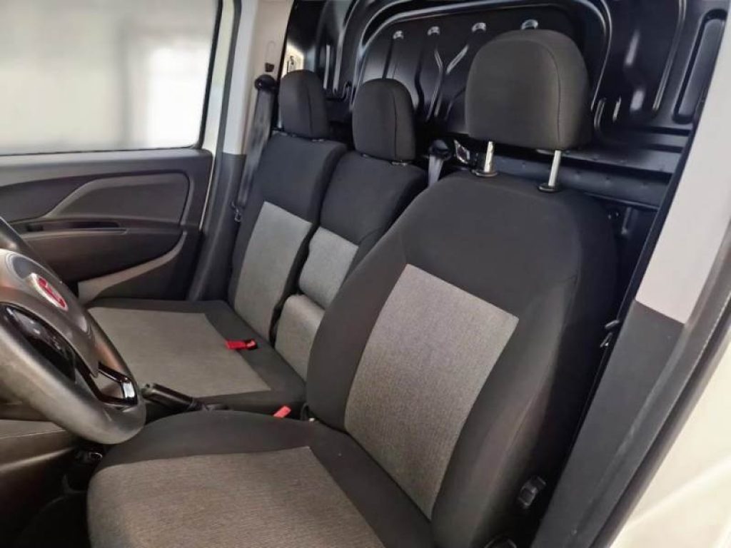 FIAT Doblo Doblò 1.6 MJT 105CV S&S PC-TN Cargo Lounge - 8