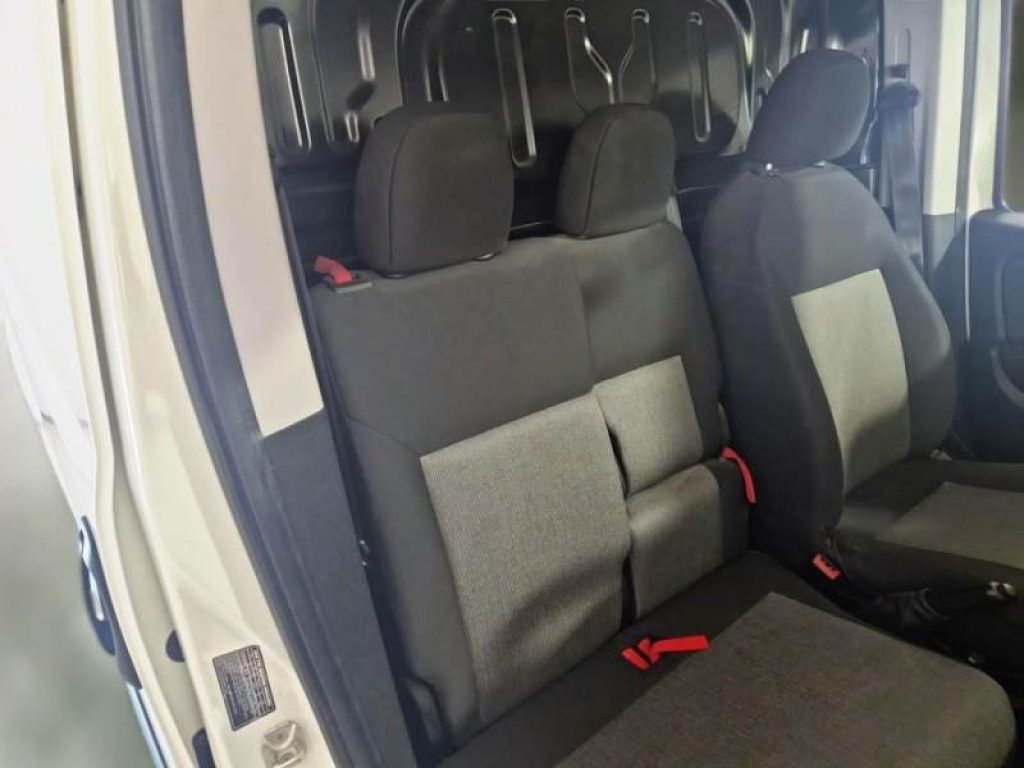 FIAT Doblo Doblò 1.6 MJT 120CV S&S PL-TN Cargo Maxi Lounge - 9