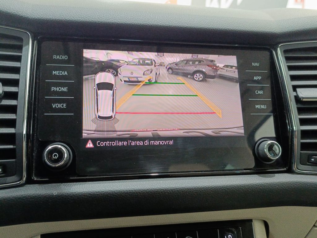 SKODA Kodiaq 2.0 TDI SCR DSG 7 posti Style - 17