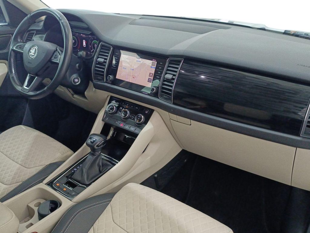 SKODA Kodiaq 2.0 TDI SCR DSG 7 posti Style - 9