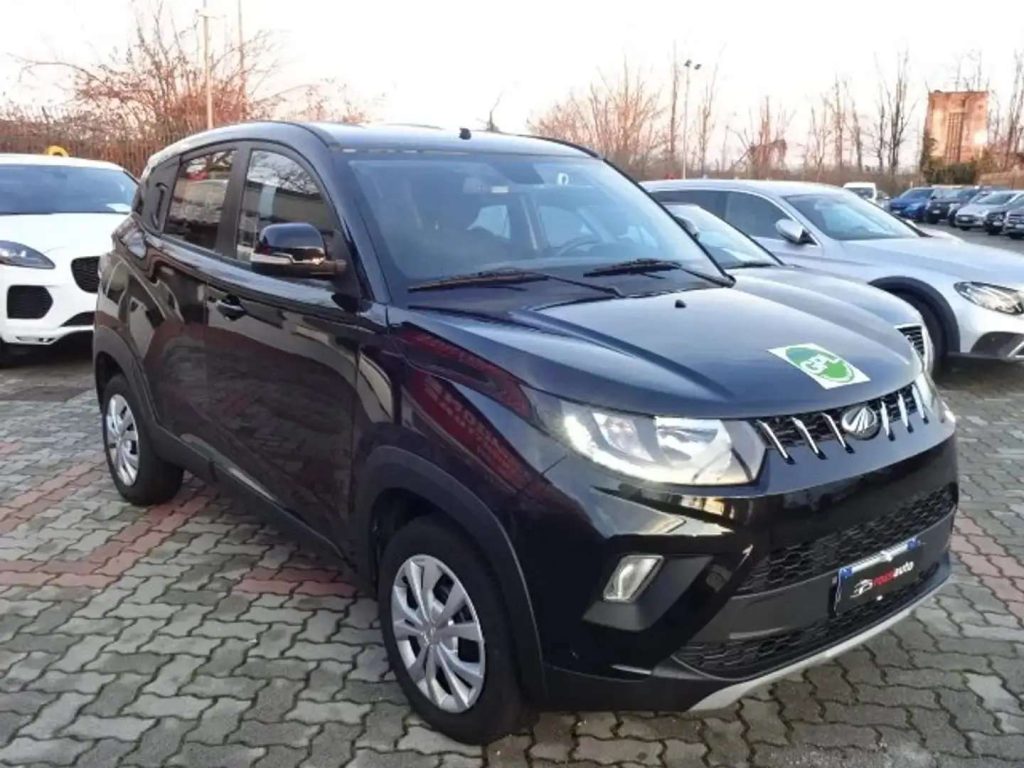 MAHINDRA KUV100 1.2 K6+ m-bifuel Adatta x NEOPATENTATI - 3