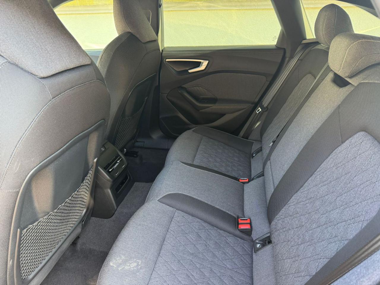 AUDI A5 Avant TDI 150 kW S tronic mHEV+ S Line edition - 6