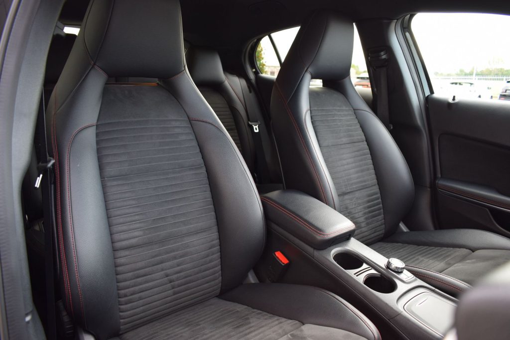 MERCEDES-BENZ GLA 200 GLA 200 d Automatic 4Matic Premium AMG PACK - 18