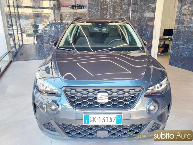 SEAT Arona Grigio scuro pastello