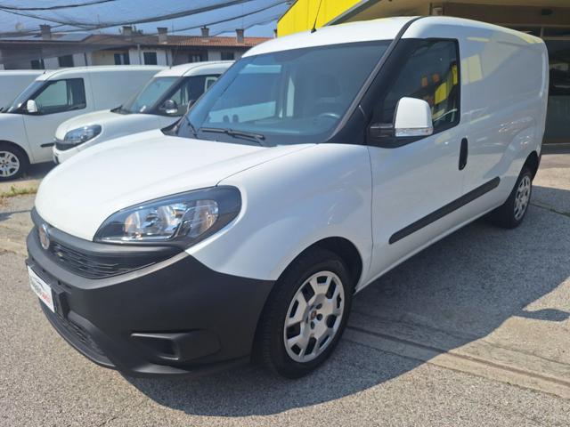 FIAT Doblo Bianco pastello