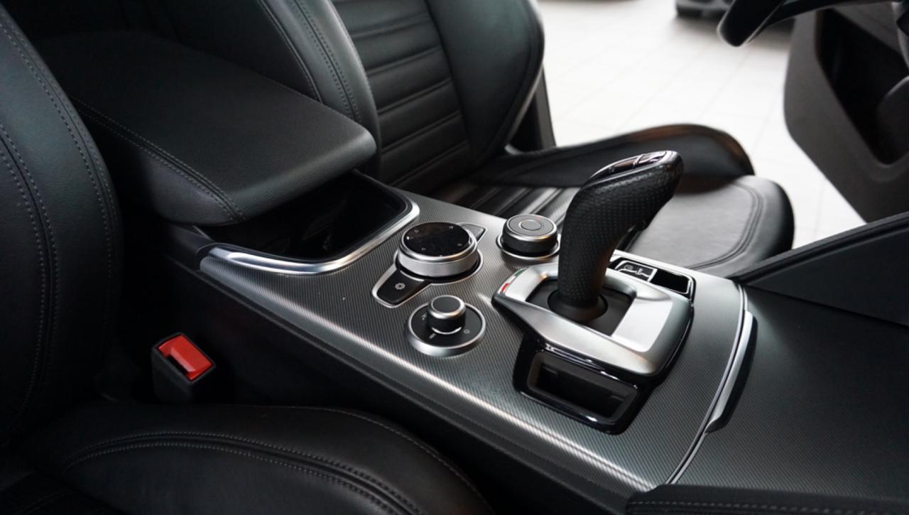 ALFA ROMEO Stelvio 2.2 Turbodiesel 210 CV AT8 Q4 Veloce - 39