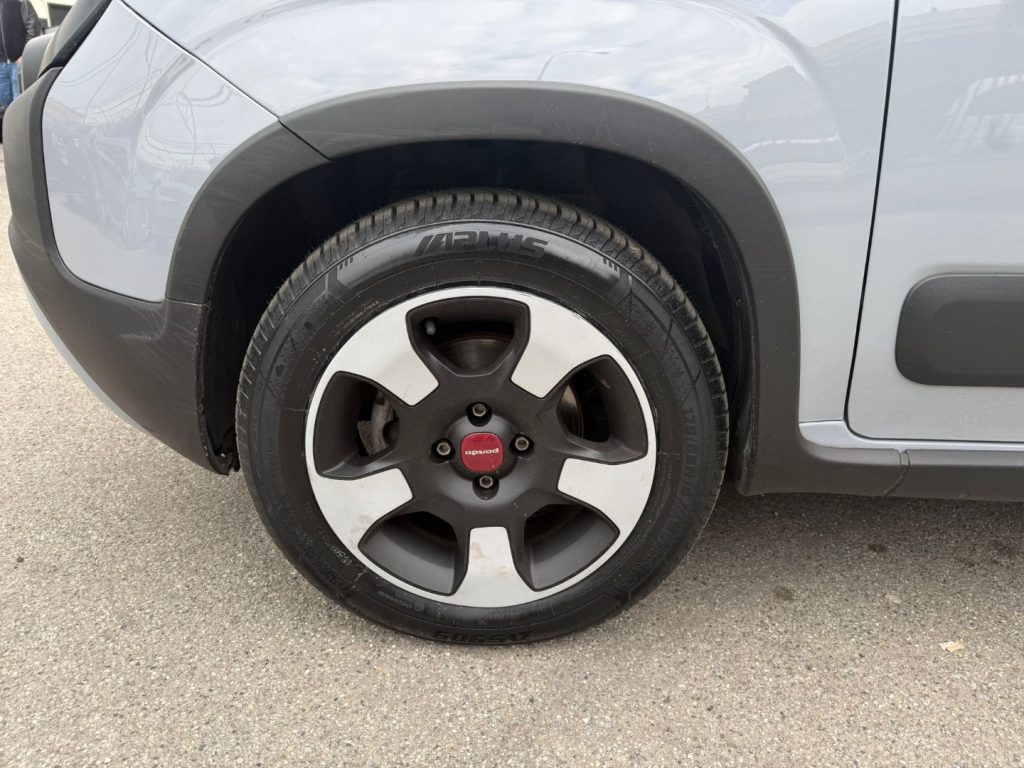 FIAT Panda 1.0 FireFly S&S Hybrid City Cross - 7