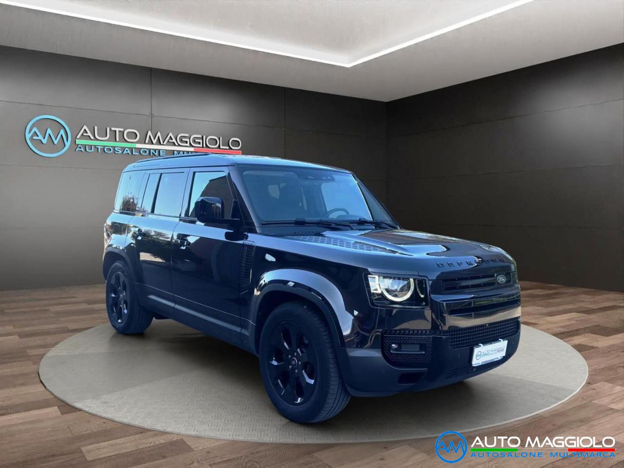 LAND ROVER Defender 110 3.0D I6 200 CV AWD Auto SE AUTOCARRO N1 - 3