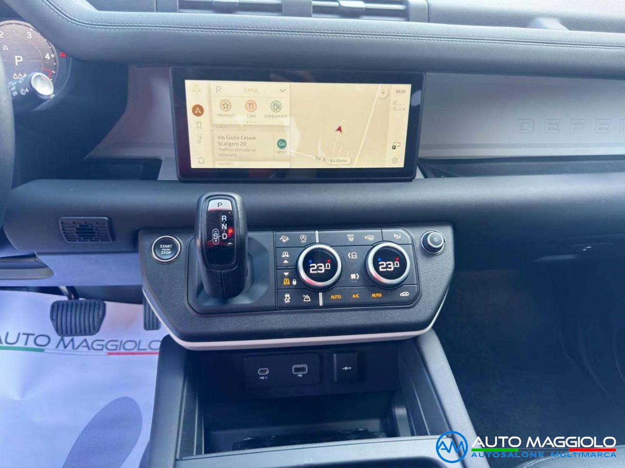 LAND ROVER Defender 110 3.0D I6 200 CV AWD Auto SE AUTOCARRO N1 - 16