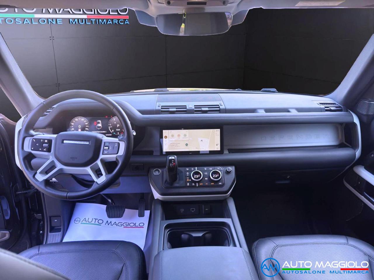 LAND ROVER Defender 110 3.0D I6 200 CV AWD Auto SE AUTOCARRO N1 - 10