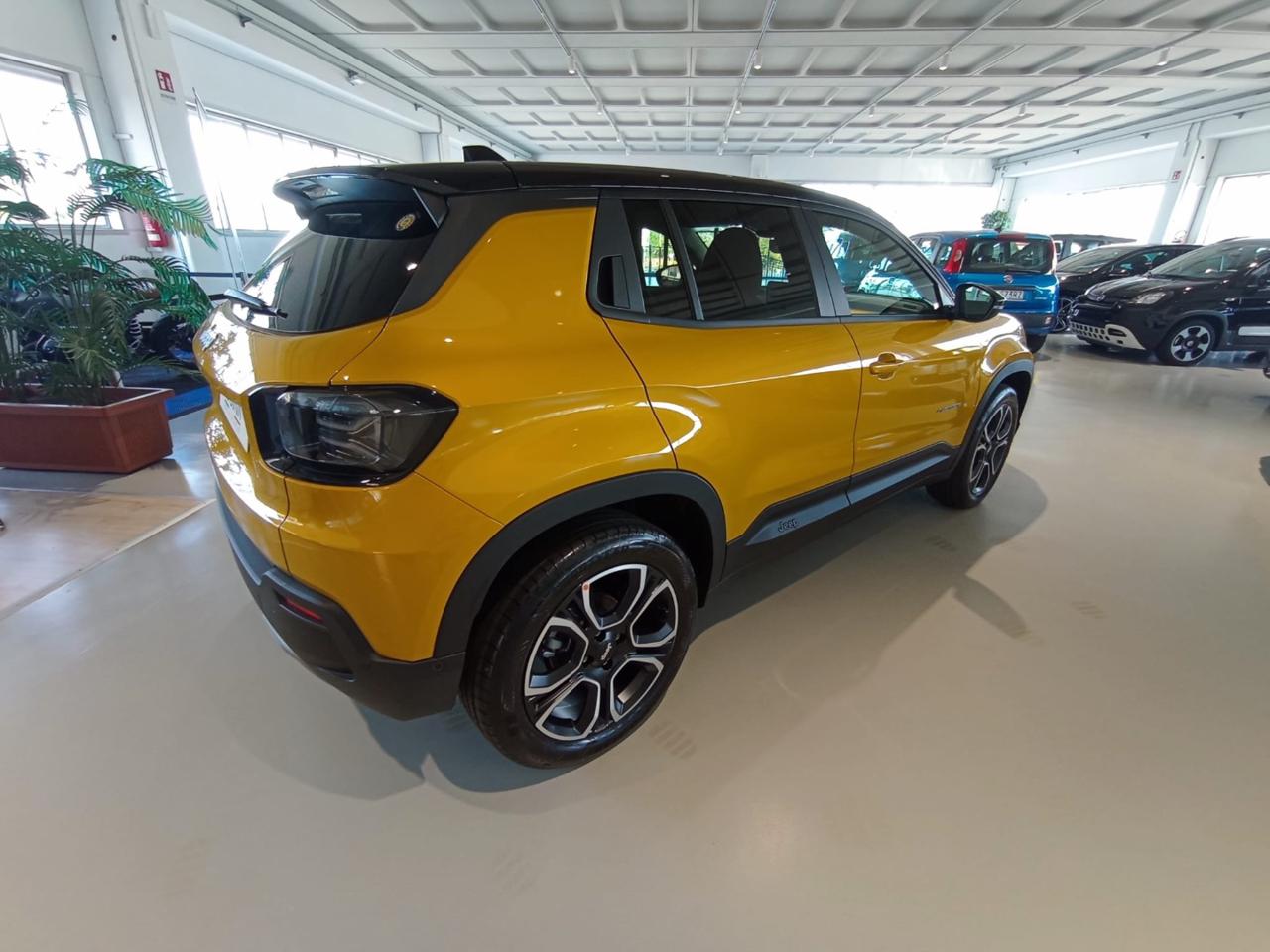 JEEP Avenger 1.2 Turbo 100 CV Summit - 4