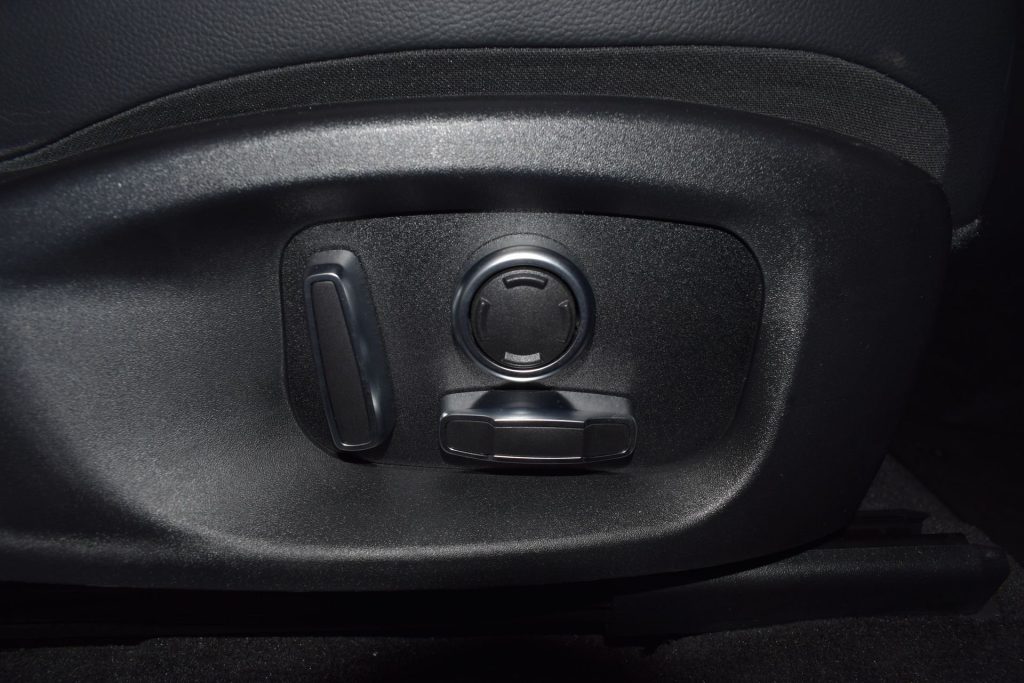 JAGUAR E-Pace 2.0D I4 163 CV AWD Auto SE - 33