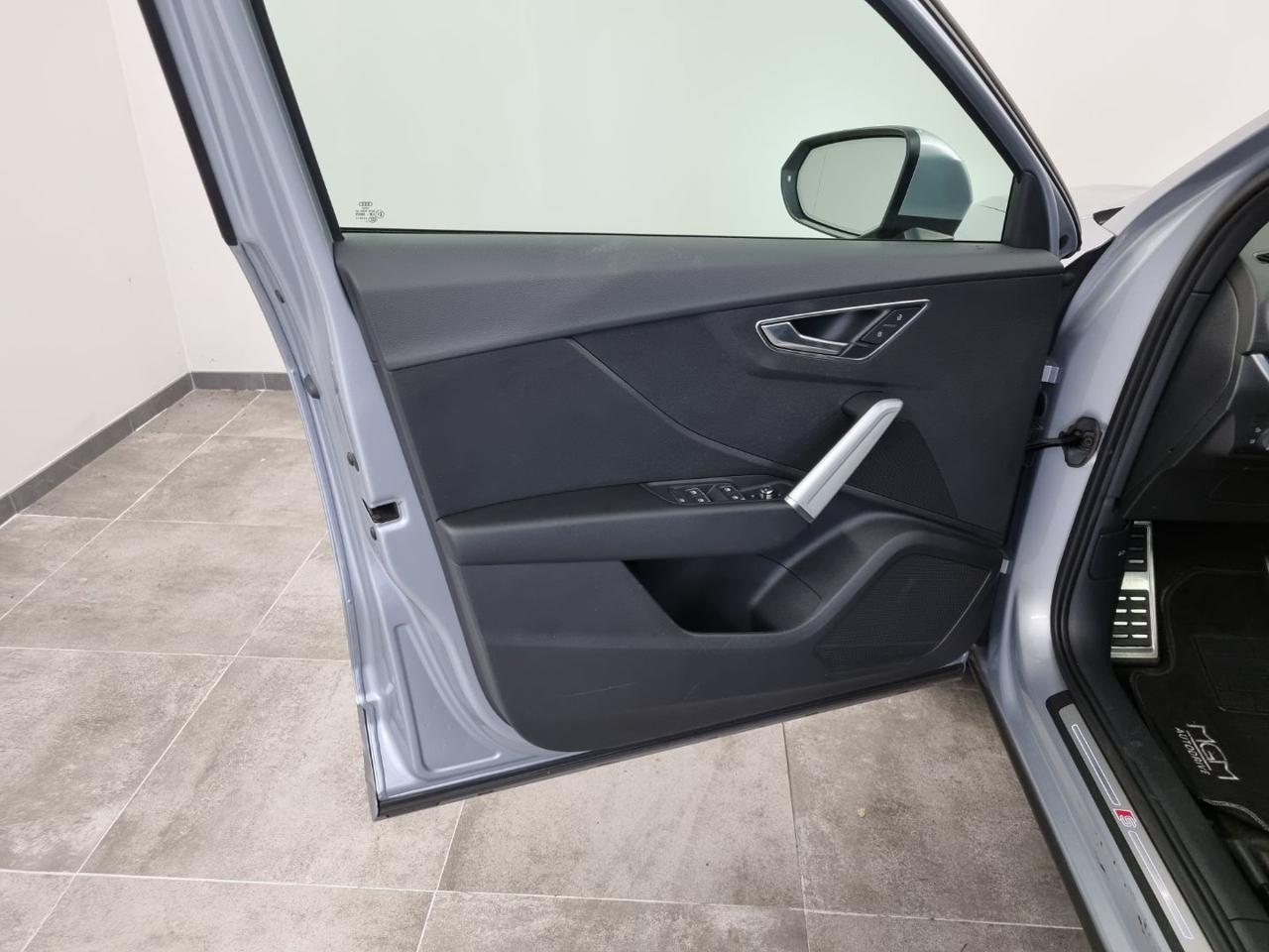 AUDI Q2 35 TFSI S tronic S line Edition - 16