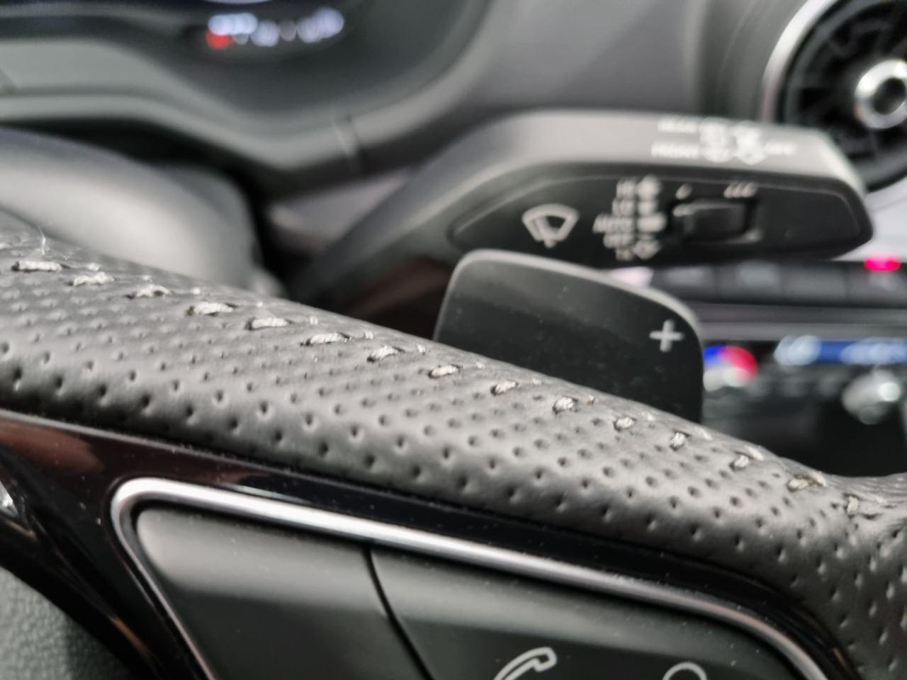 AUDI Q2 35 TFSI S tronic S line Edition - 18