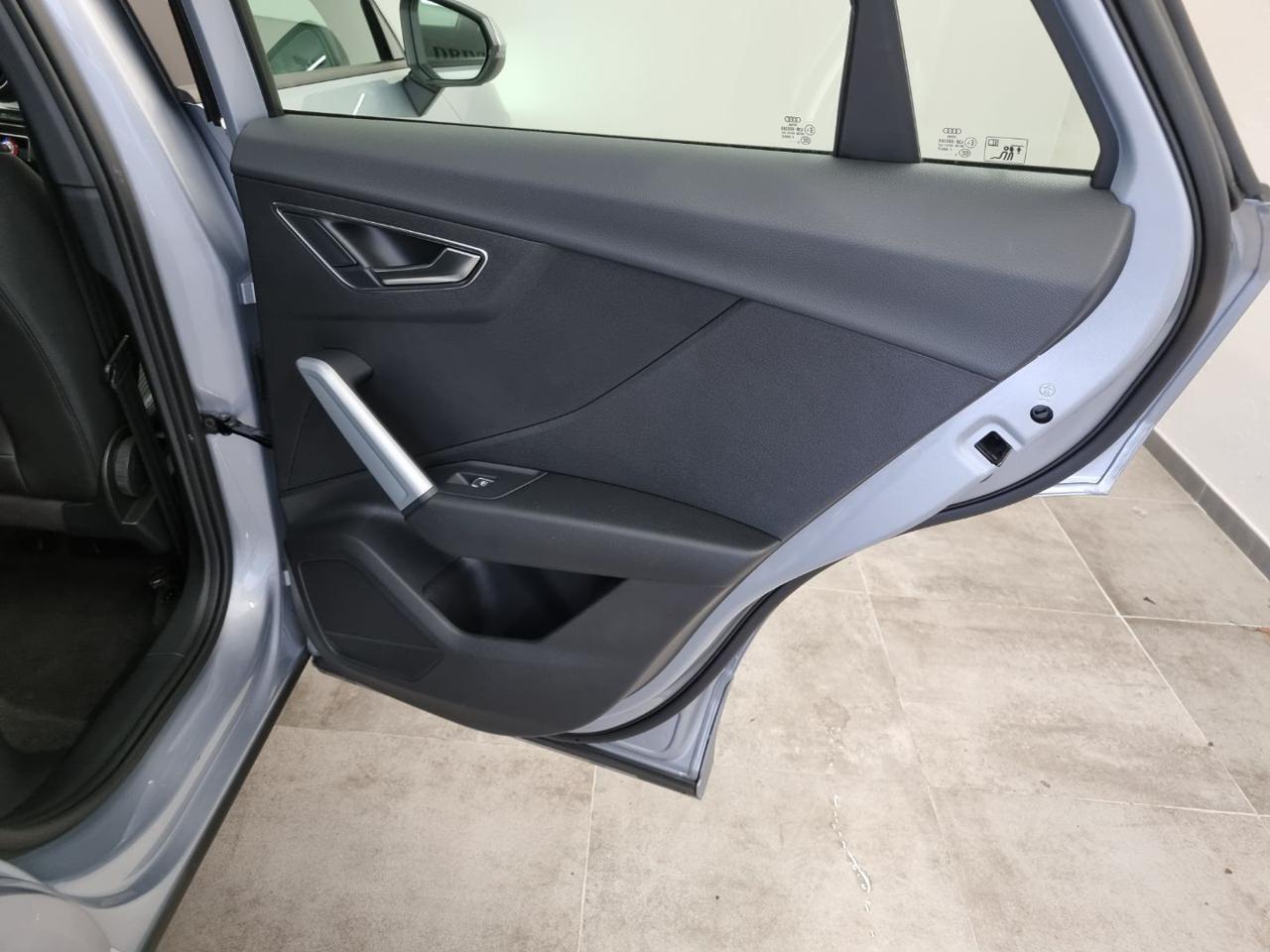 AUDI Q2 35 TFSI S tronic S line Edition - 23