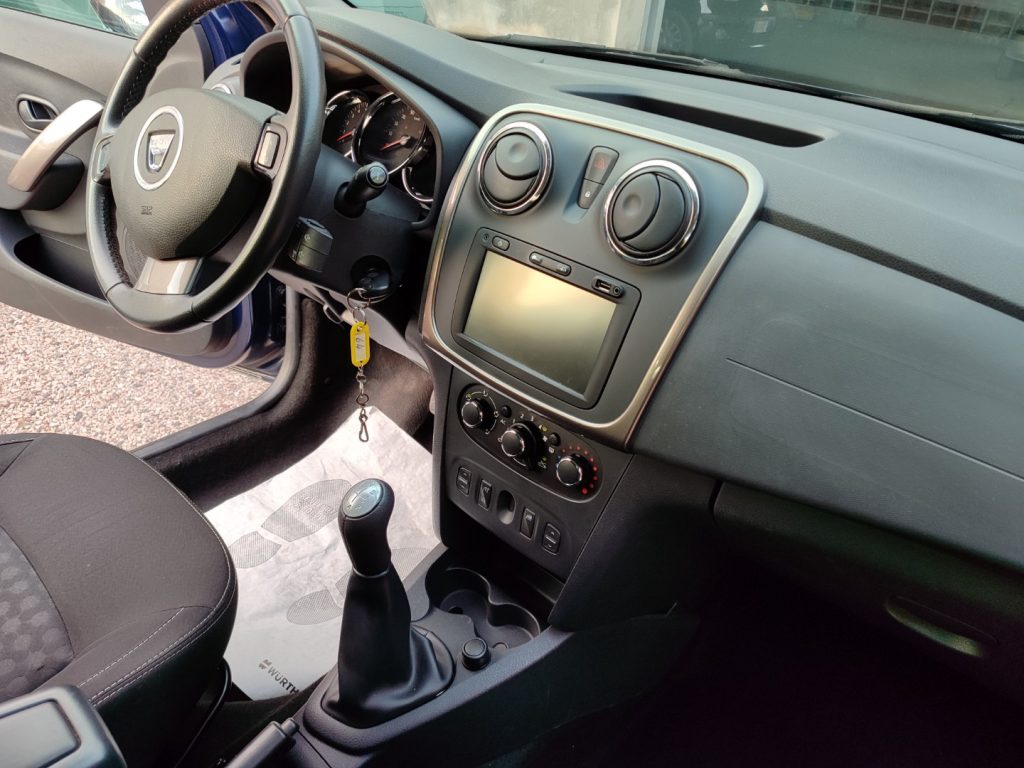 DACIA Logan MCV 900 TCe 12V 90CV Lauréate - 13