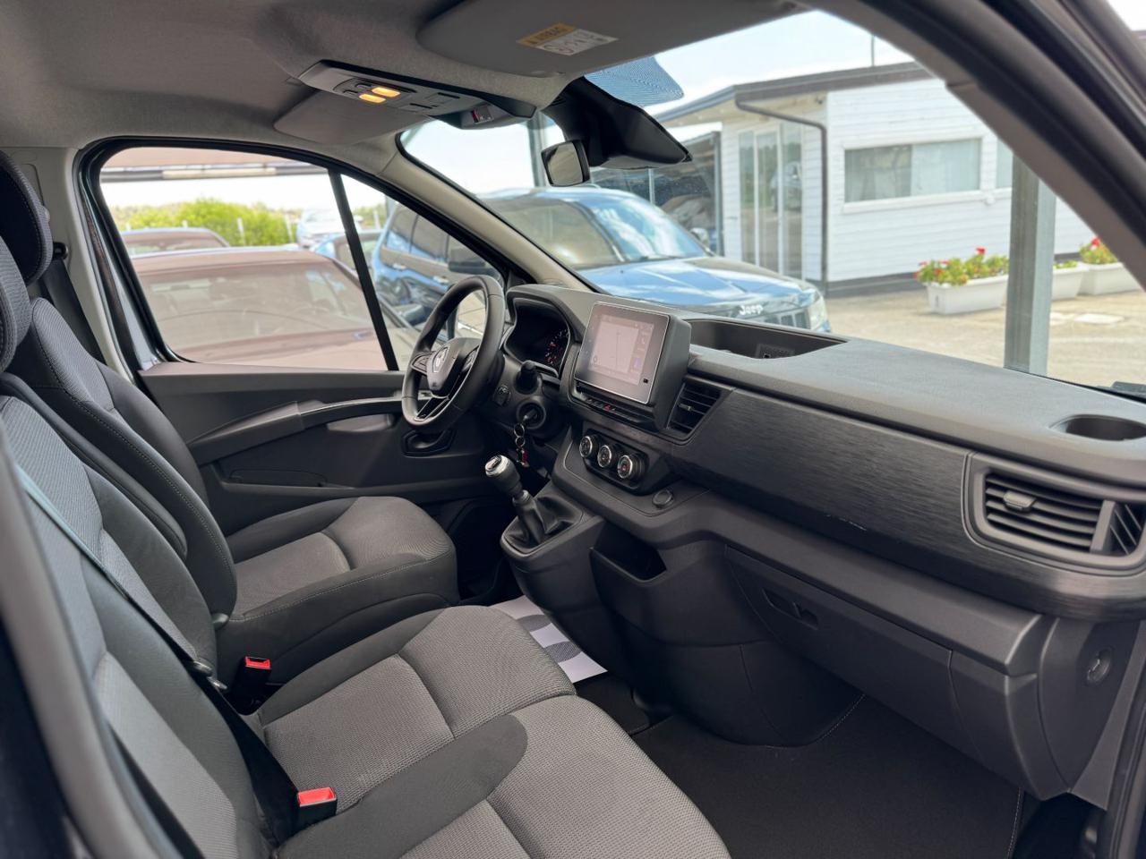 RENAULT Trafic BluedCi 110CV 9 posti PL-TN Intens - 9