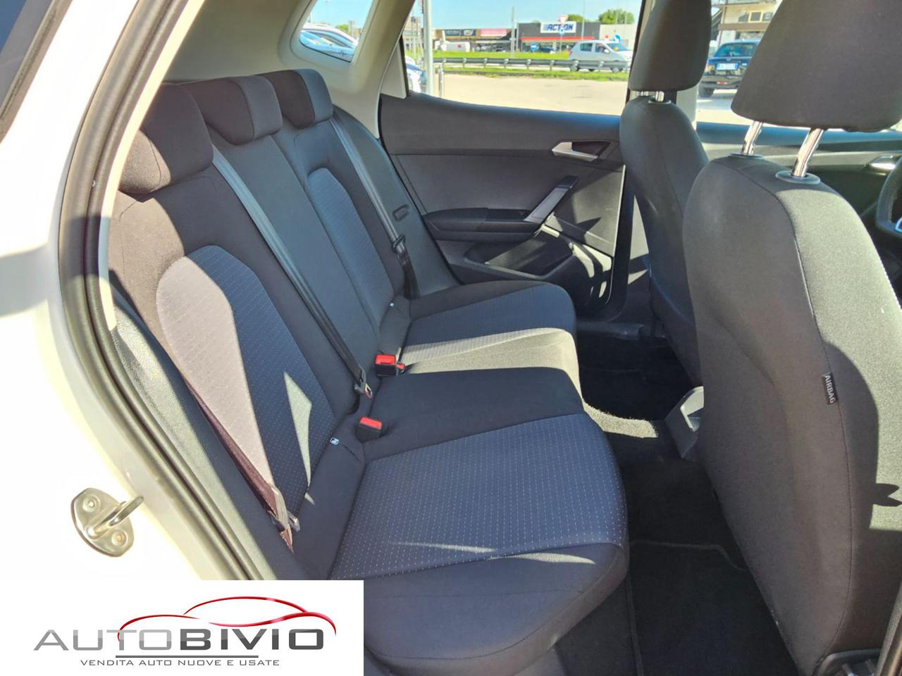 SEAT Arona 1.0 EcoTSI Style - 23