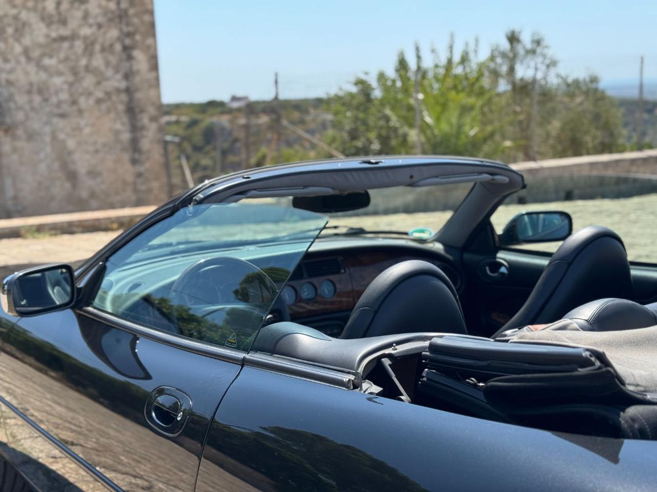 JAGUAR XK8 4.0i V8 Convertibile - 32