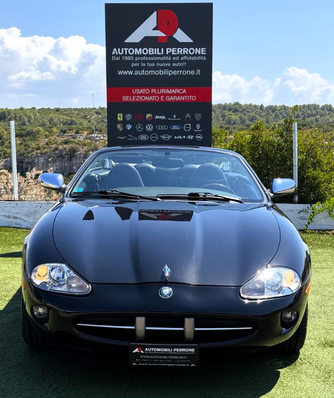 JAGUAR XK8 4.0i V8 Convertibile - 2